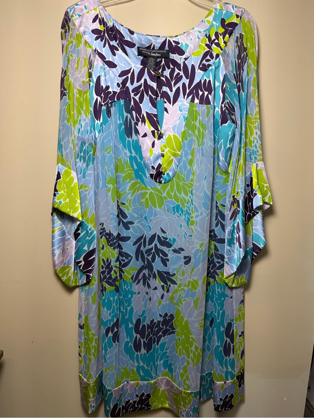 Diane von Furstenberg Neiman Marcus Silk Botanical Dress Size 8
